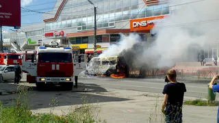 На Полетаева взорвалась маршрутка