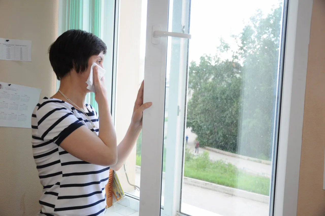 И снова едкий запах: люди жалуются на вонь по ночам в выходные