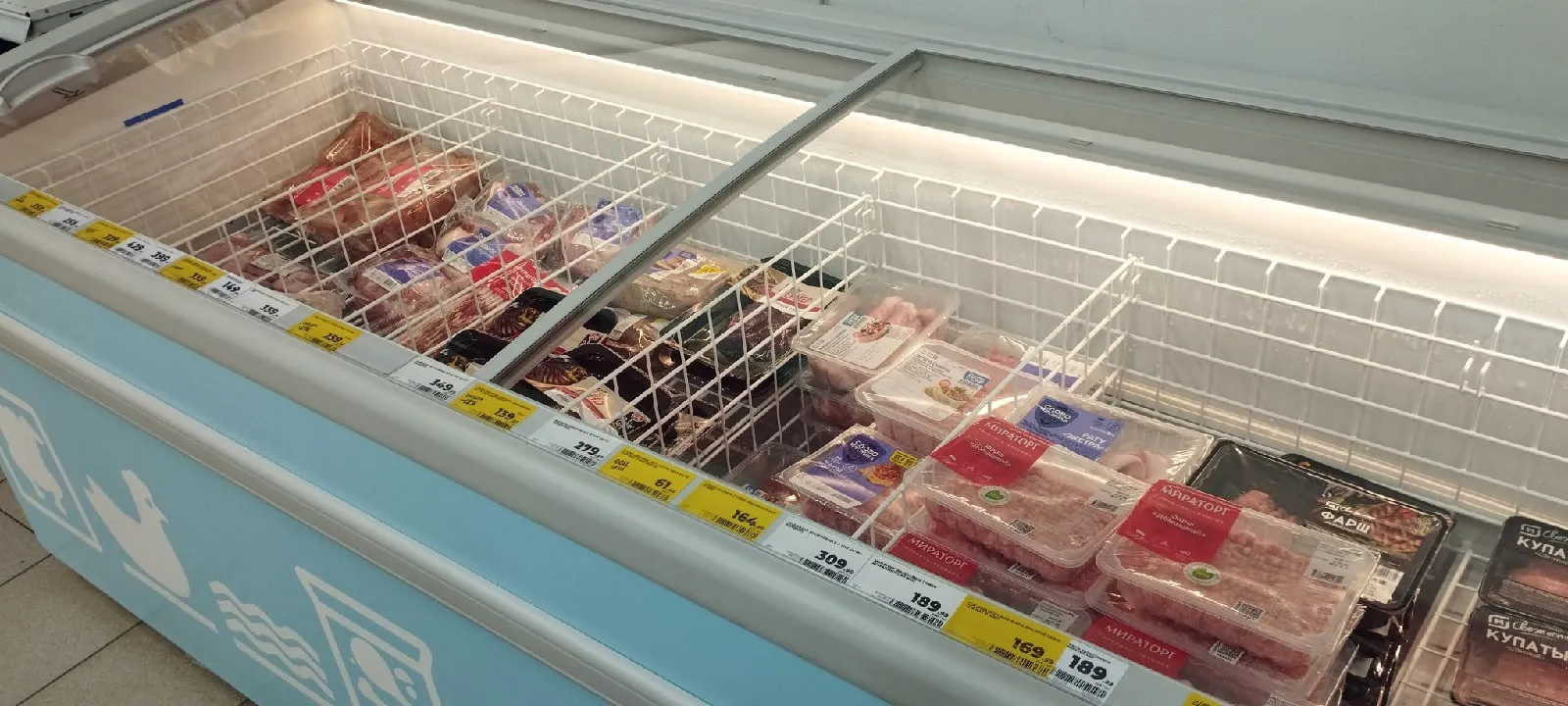 «В мясе одни микробы»: Роскачество назвали бренды филе цыпленка, которые не следует брать