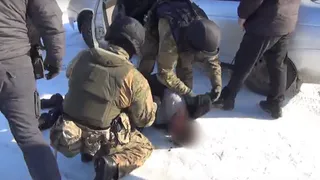 Появилось видео задержания мужчины, который поддерживал терроризм