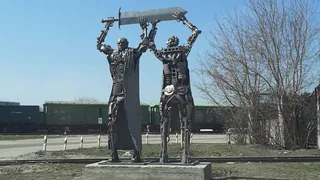 В Рязани появился арт-объект, напоминающий памятник в Магнитогорске