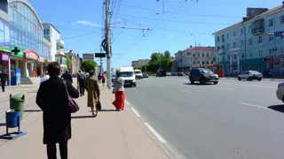 Горожане жалуются, что по вечерам до Шлакового не доехать. В мэрии уверены, что транспорт ходит каждые 5 минут