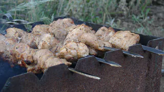 Сталин обожал такой шашлык: с таким маринадом мясо получается невероятно нежным, мягким и сочным