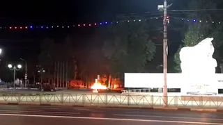 Ночной пожар на Первомайском проспекте в Рязани - видео