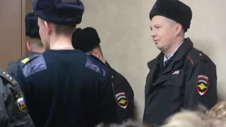 26-летний мужчина полез в драку из-за женщины и был избит в Рязани