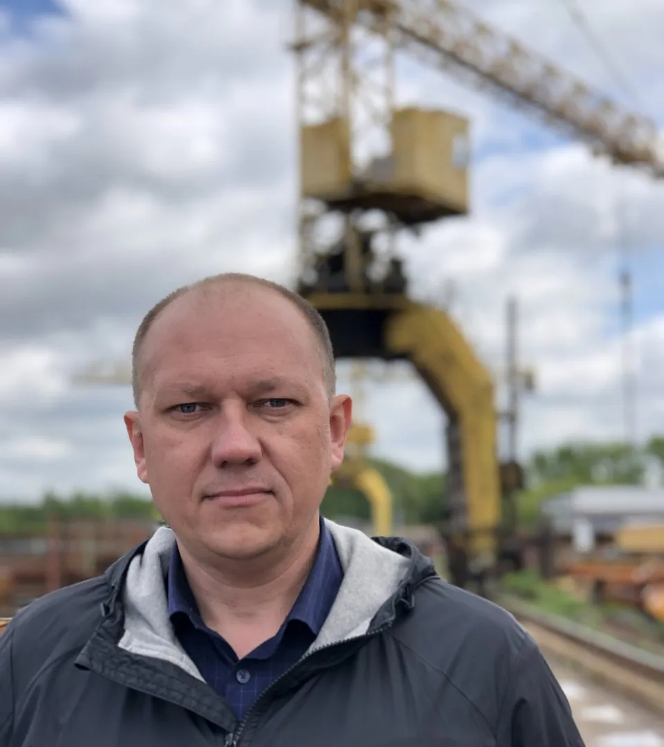«Сталепромышленная компания»: - Наш сервис - это когда вы с одинаковым комфортом покупаете 2 прутка арматуры для дачи или комплектуете металлом строительство многоэтажки