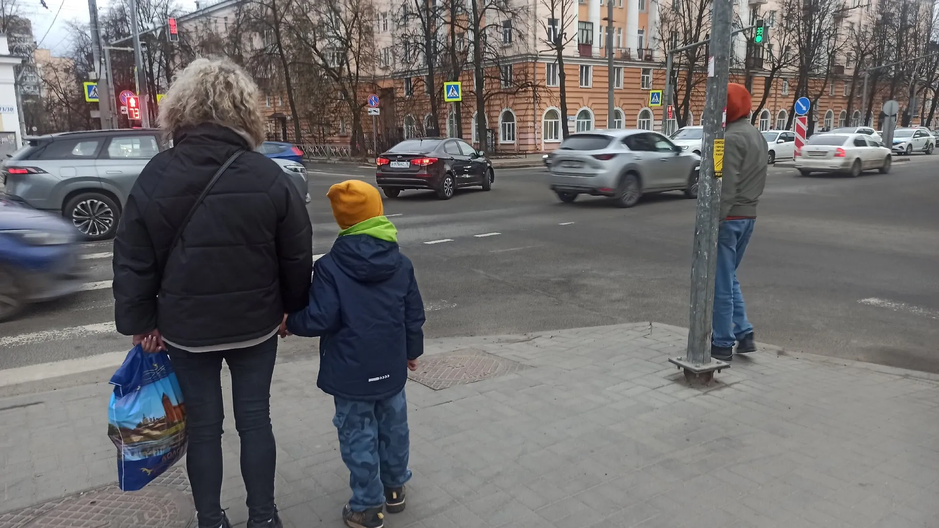 Вам грубо хамят или пытаются задеть? Произнесите эту короткую фразу - обидчик тут же замолчит и покраснеет