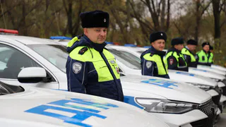 Рязанские сотрудники ГАИ получили ключи от новых служебных автомобилей 