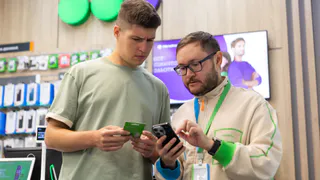 Смартфоны с ИИ набирают популярность 