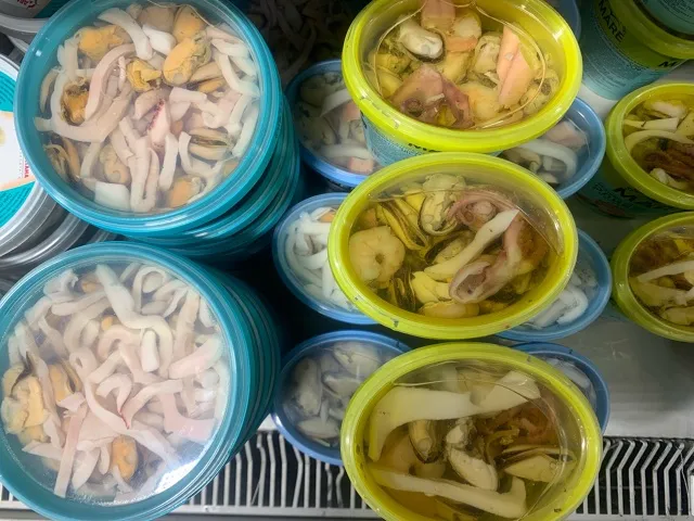 Уберите их со стола немедленно: Диетологи назвали морские продукты, опасные для здоровья
