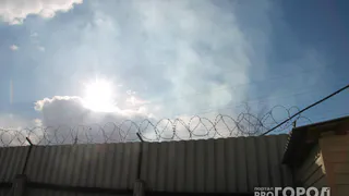 В колонии Рязанской области осужденный напал на сотрудника учреждения