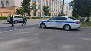 На трассе «Каспий» столкнулись грузовик и легковушка