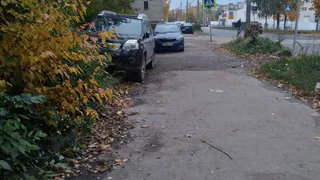 Мастера парковки - рязанцы продолжают нарушать правила