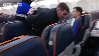 Мужчина захватил самолёт летевший из Сургута в Москву: хронология событий