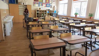 “На грани нервного срыва”: как рязанская учительница переживает “веерную дистанционку”