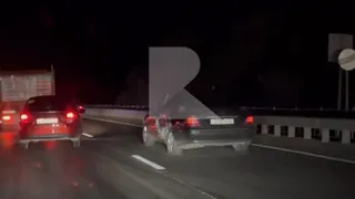 На выезде из Рязани в ДТП попали грузовик и легковушка