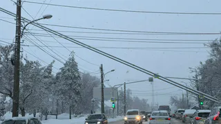 Губернатор Малков поставил в приоритет ремонт местных дорог