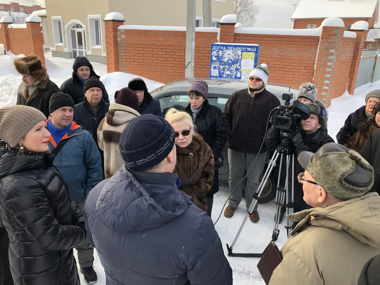 В коттеджном поселке Дядьково-1 возник конфликт среди владельцев земли и особняков