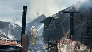 Три дома с жильцами вспыхнули в Рязанской области за сутки