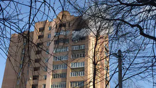 В Рязани на Первомайке горит квартира
