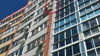 В Рязани с новостроек обваливаются кирпичи