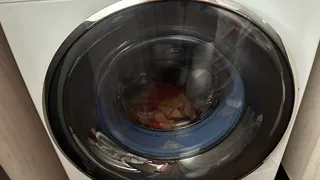 Подруга чуть не убила все свои вещи режимом "быстрая стирка": оказалось, что она вообще не понимала, что делала