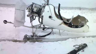 Опубликованы фотографии с места жесткой посадки гироплана