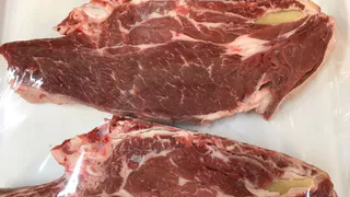 В выходные на городской ярмарке продали 4 тонны мяса