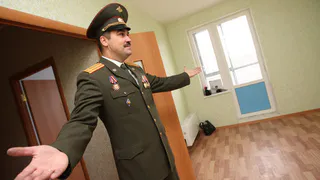 Семью военных выселили из служебного жилья