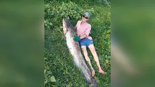 Сом весом в 50,5 кг стал добычей жителя Рязани