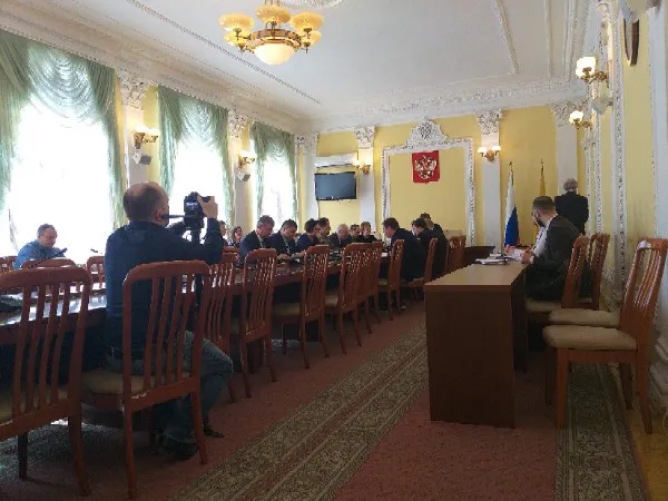 "Нужно взять и переделать, как положено" - рязанские депутаты раскритиковали строительство парковок во дворах