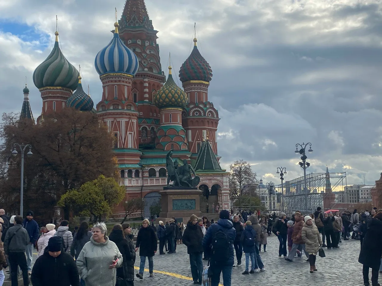 «Негативный отклик на зло — такое же зло»: слова Елены Блаватской, которые переворачивают взгляд на обиды