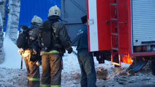 Ночью в Приокском сожгли автомобиль