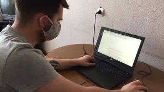 Демо-версия обучения: рязанские родители пожаловались на платную платформу для школьной "удаленки"