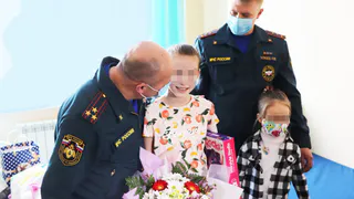 "Девочку успели завернуть в одеяло": как спасали из огня маленькую Варю