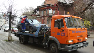 Рязанцы смогут забирать машину со штрафстоянки без предоплаты