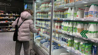 Просто вода с побелкой: Роскачество назвало худшие бренды молока — не покупайте даже со скидками