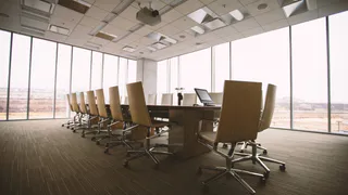 Более трети офисов ВТБ будут работать по субботам