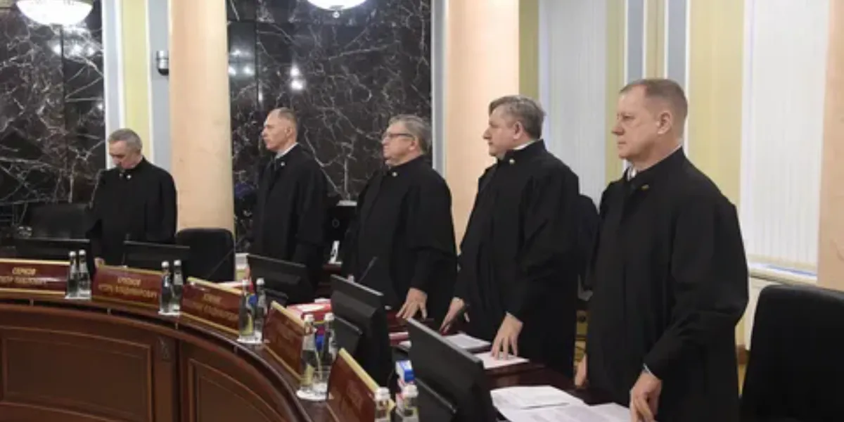 Суд оставил под стражей депутата, сбившего насмерть подростка под Рязанью