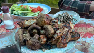 Смешиваю грибы и 1 ложку сметаны по-особому: вкус получается в сто раз круче мяса - муж просит добавки каждый вечер