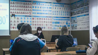 Водителей с многолетним стажем заставят пересдавать права в январе - условия