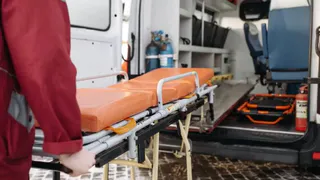 В Рязани мужчина скончался при падении из окна 9 этажа