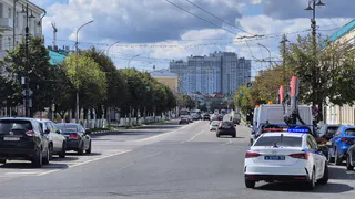 Рязанский  водитель проехался по клумбе на Почтовой и записал извинения на видео 