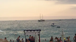 Ближе Дубая, чище Байкала, намного дешевле Тая: морской курорт в России, где не стыдно провести отпуск всей семьей