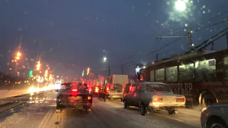 Утро началось не с кофе: Рязань вновь встала в 10-балльной пробке