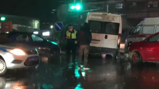 Без пострадавших не обошлось: в ДТП с маршруткой на Московском шоссе семь человек получили травмы