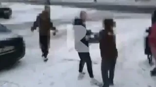В Рязани кассир магазина пыталась задержать укравших алкоголь молодых людей