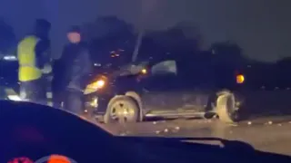 В Рязани на Северной окружной легковой автомобиль врезался в столб