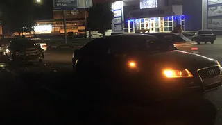 В Рязани на проезде Яблочкова "Лада Приора" врезалась в "Ауди"