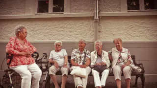 Нужны ли друзья после 50 лет: хороший ответ Натальи Бехтеревой - полезно знать даже молодым
